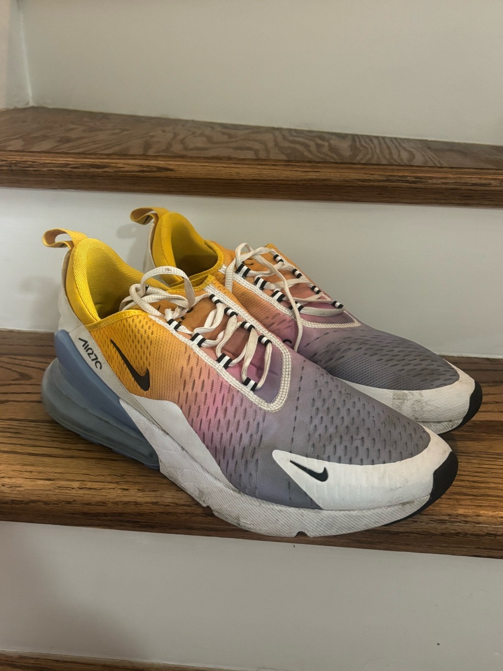 Nike Air 270 Gradient Yellow to Purple Sneakers